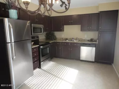 5107 E Nambe St, Phoenix, AZ 85044 photo 3