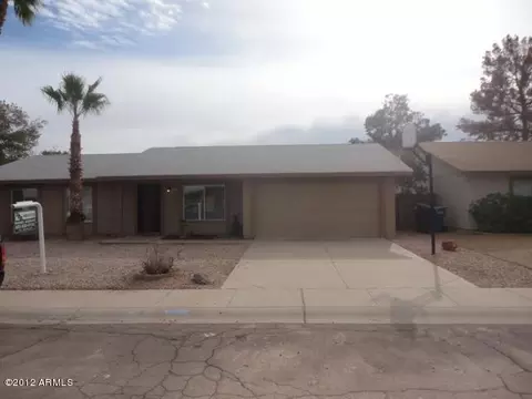 5107 E Nambe St, Phoenix, AZ 85044 photo 1