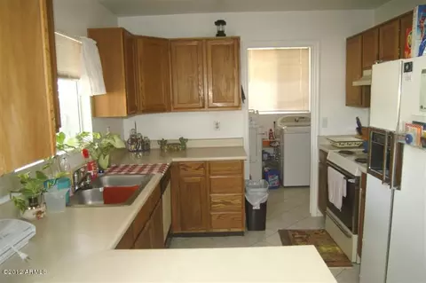 1468 E Todd Dr, Tempe, AZ 85283 photo 3