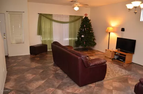 2919 W Cavalier Dr, Phoenix, AZ 85017 photo 2