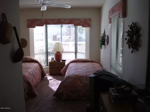4626 E Valley View Dr, Phoenix, AZ 85044 photo 9