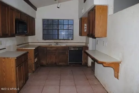 2748 E Downing Cir, Mesa, AZ 85213 photo 5