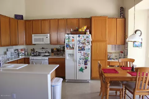 876 S Roanoke St, Gilbert, AZ 85296 photo 3