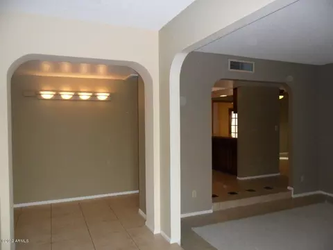 1118 E Rowlands Ln, Phoenix, AZ 85022 photo 10