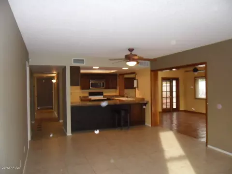 1118 E Rowlands Ln, Phoenix, AZ 85022 photo 18
