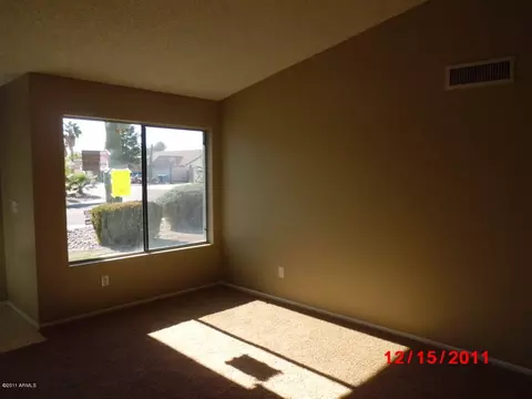 3012 E John Cabot Dr, Phoenix, AZ 85032 photo 2