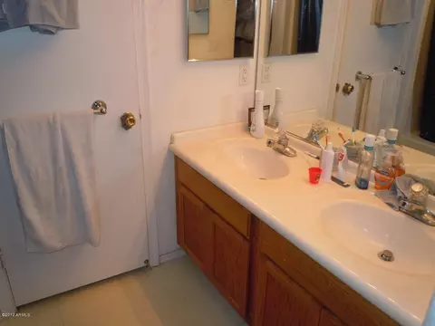 2616 E Helena Dr, Phoenix, AZ 85032 photo 13