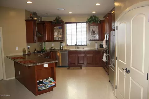 2978 E Agritopia Loop N, Gilbert, AZ 85296 photo 2