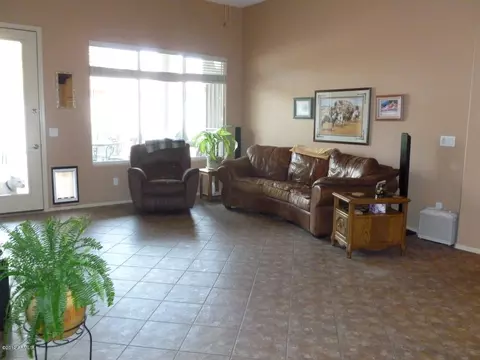 3860 E Kroll Dr, Gilbert, AZ 85234 photo 2