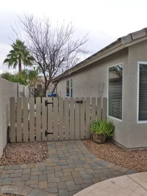 3860 E Kroll Dr, Gilbert, AZ 85234 photo 12