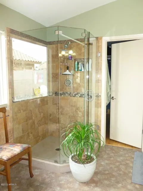 3860 E Kroll Dr, Gilbert, AZ 85234 photo 8
