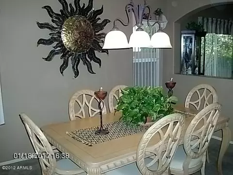 948 W Pinon Ave, Gilbert, AZ 85298 photo 2