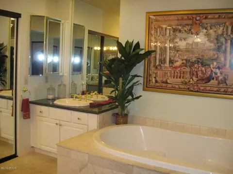 4242 N 56th St, Phoenix, AZ 85018 photo 11