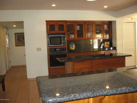 4242 N 56th St, Phoenix, AZ 85018 photo 6