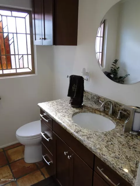 3423 E Coolidge St, Phoenix, AZ 85018 photo 16