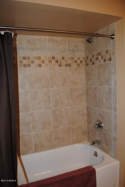 3829 E Piccadilly Rd, Phoenix, AZ 85018 photo 9