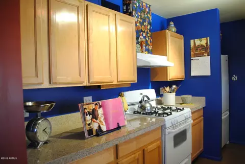 3829 E Piccadilly Rd, Phoenix, AZ 85018 photo 5