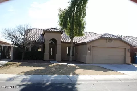 2331 E Manor Dr, Gilbert, AZ 85296 photo 2