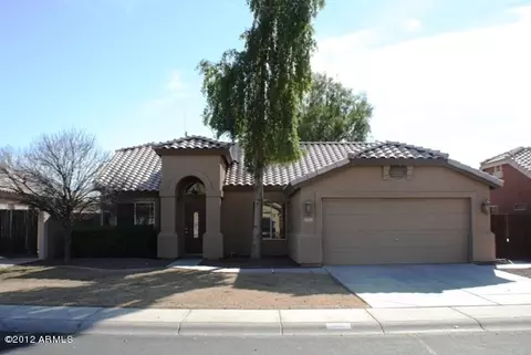 2331 E Manor Dr, Gilbert, AZ 85296 photo 1