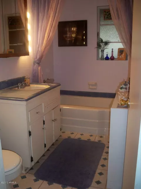 2530 E Whitton Ave, Phoenix, AZ 85016 photo 7