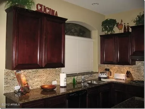 4504 E Cabrillo Dr, Gilbert, AZ 85297 photo 4