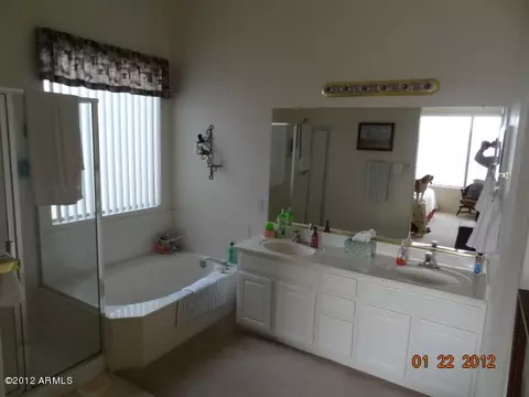 4481 E Walnut Rd, Gilbert, AZ 85298 photo 8