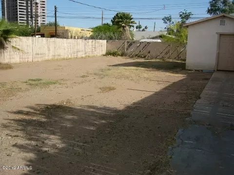913 E Weldon Ave, Phoenix, AZ 85014 photo 3