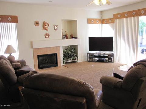1277 W Bruce Ave, Gilbert, AZ 85233 photo 4
