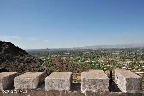 5050 E Red Rock Dr, Phoenix, AZ 85018 photo 13