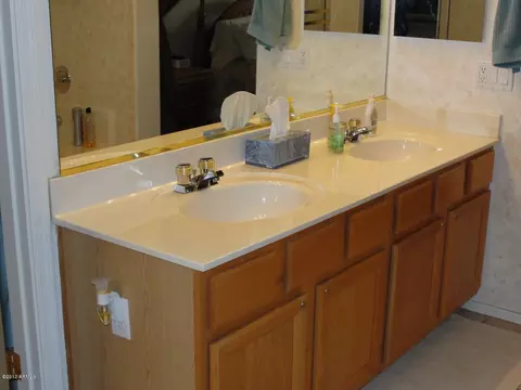 1071 E Washington Ave, Gilbert, AZ 85234 photo 7