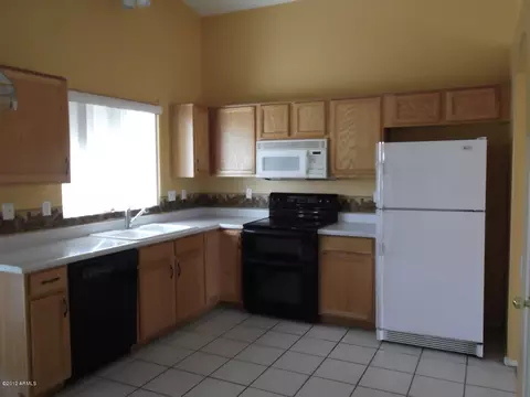 8653 E Nido Ave, Mesa, AZ 85209 photo 2