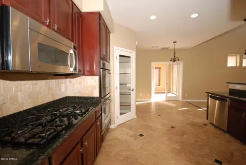2427 W Eagle Feather Rd, Phoenix, AZ 85085 photo 2