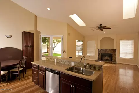 4533 E Chuckwalla Cyn, Phoenix, AZ 85044 photo 13