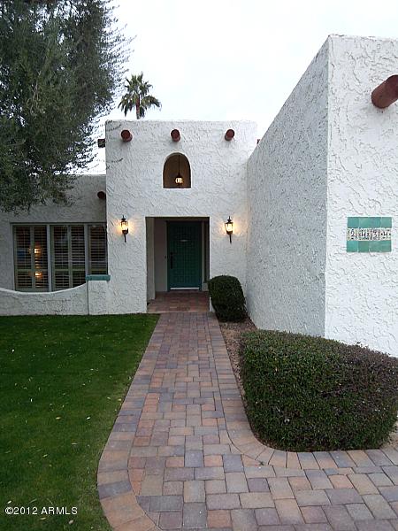 2434 E Cinnabar Ave, Phoenix, AZ 85028 photo 4