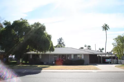 3907 E Clarendon Ave, Phoenix, AZ 85018 photo 3