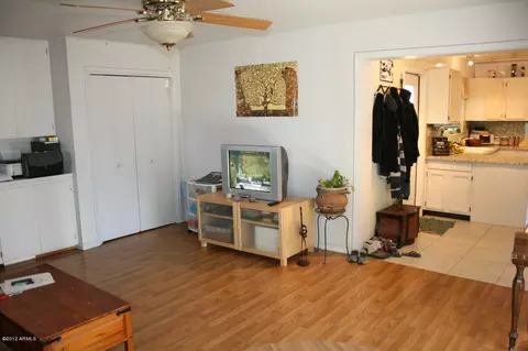 3907 E Clarendon Ave, Phoenix, AZ 85018 photo 9