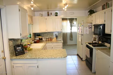 3907 E Clarendon Ave, Phoenix, AZ 85018 photo 12