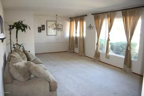 3907 E Clarendon Ave, Phoenix, AZ 85018 photo 5