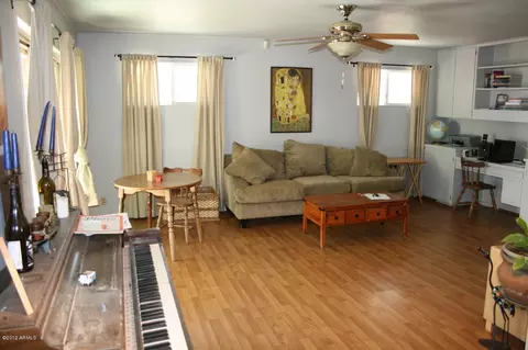 3907 E Clarendon Ave, Phoenix, AZ 85018 photo 7