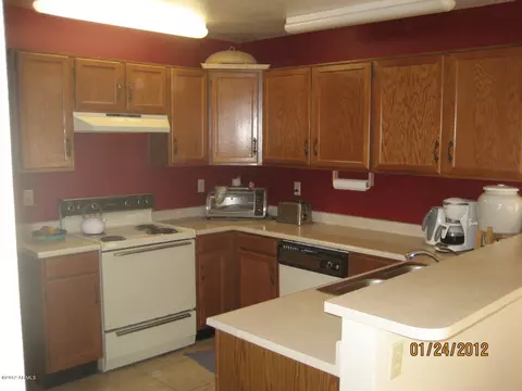 3852 E Bighorn Ave, Phoenix, AZ 85044 photo 9