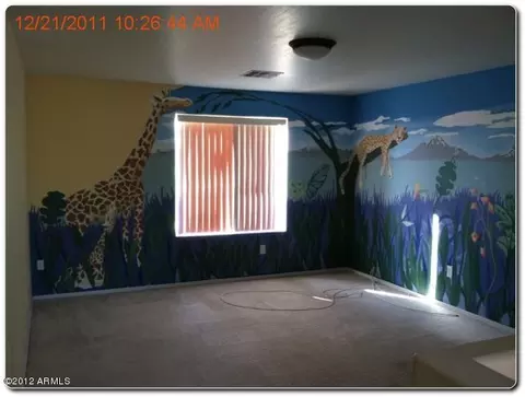 1105 E Wong Way, Phoenix, AZ 85040 photo 7