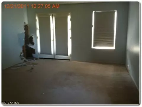 1105 E Wong Way, Phoenix, AZ 85040 photo 5