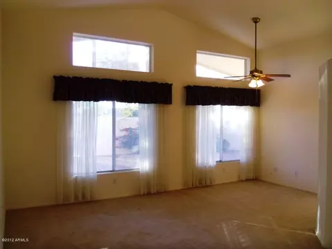 2959 N 147th Dr, Goodyear, AZ 85395 photo 4