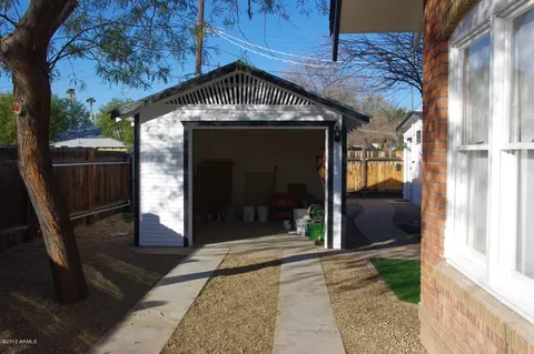2014 N Mitchell St, Phoenix, AZ 85006 photo 6