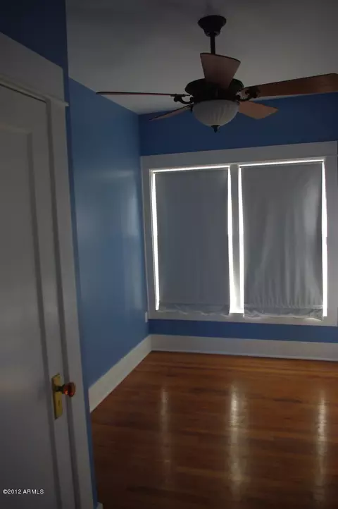 2014 N Mitchell St, Phoenix, AZ 85006 photo 17