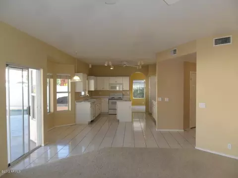 3634 E Cedarwood Ln, Phoenix, AZ 85048 photo 11