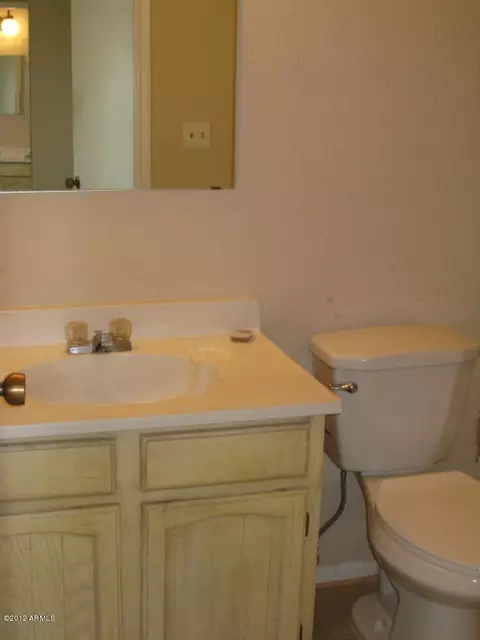 249 E Beck Ln, Phoenix, AZ 85022 photo 10