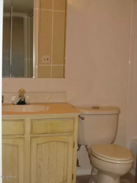 249 E Beck Ln, Phoenix, AZ 85022 photo 5