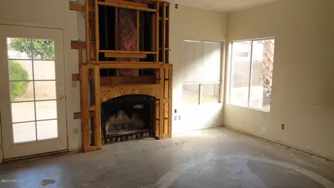 2132 E Nantuckett Dr, Gilbert, AZ 85234 photo 5