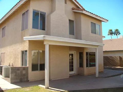 2132 E Nantuckett Dr, Gilbert, AZ 85234 photo 3
